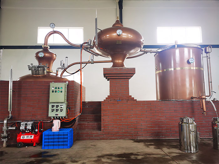 夏朗德蒸餾機(jī)組